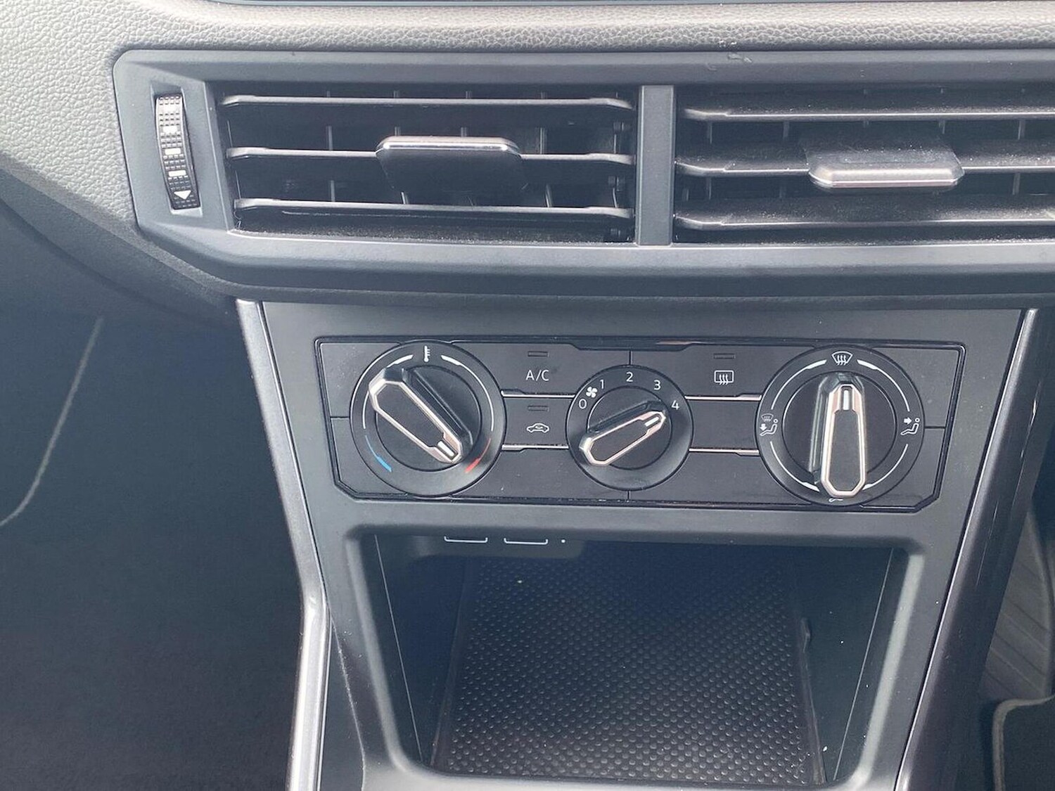 Used Volkswagen Polo 2018 for sale - 78194753: Photo 12