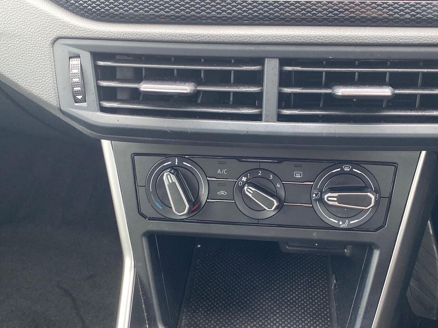 Used Volkswagen Polo 2022 for sale - 76310158: Photo 12