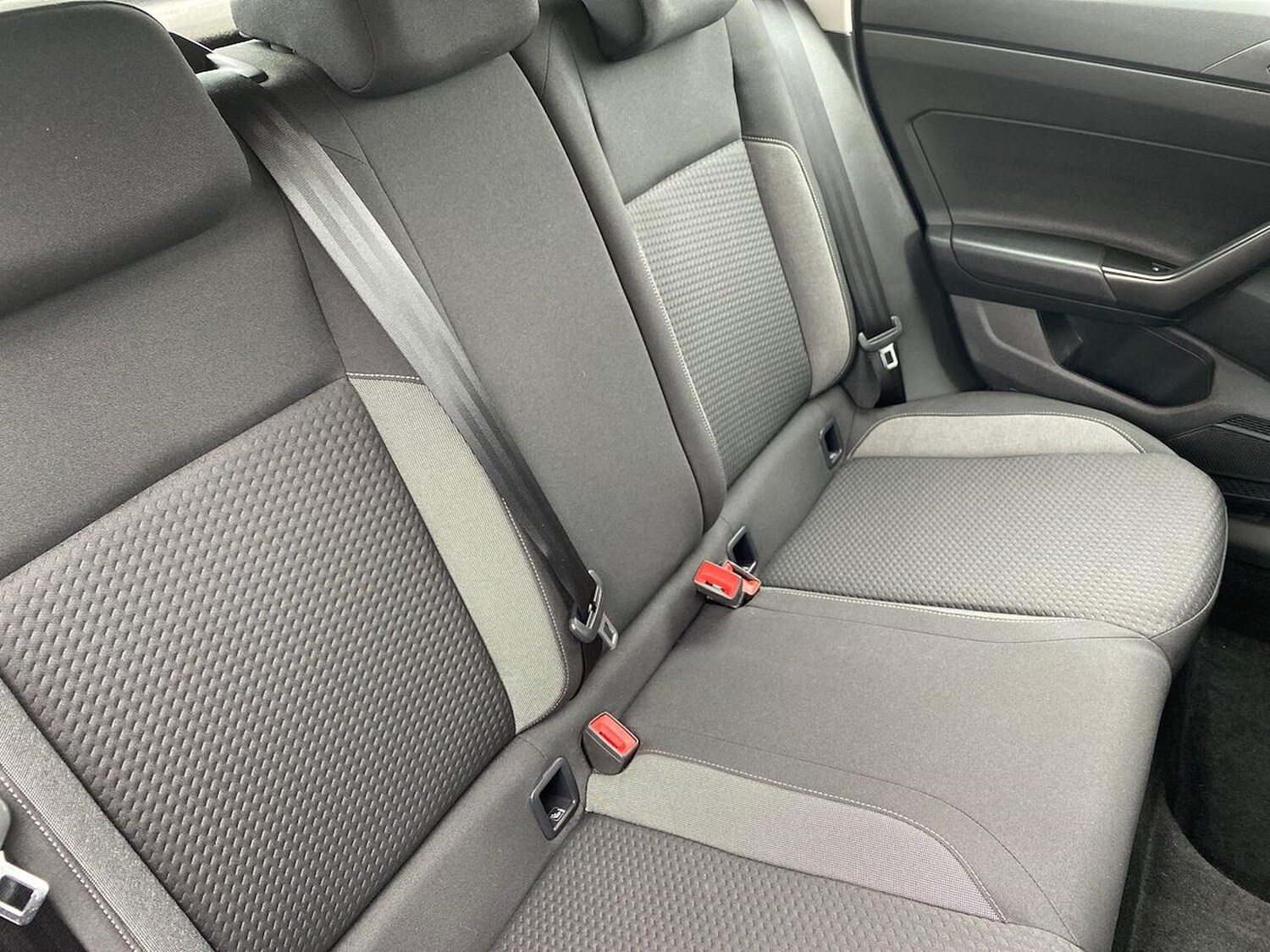 Used Volkswagen Polo 2022 for sale - 76310158: Photo 16