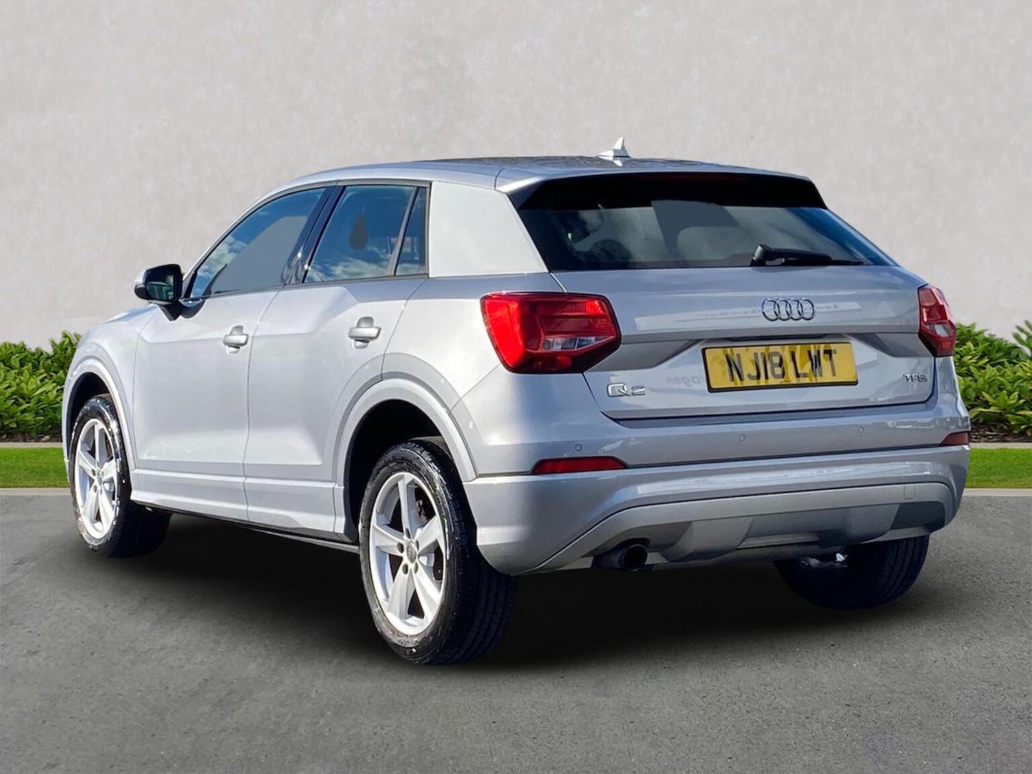 Used Audi Q2 2018 for sale - 76030322: Photo 2
