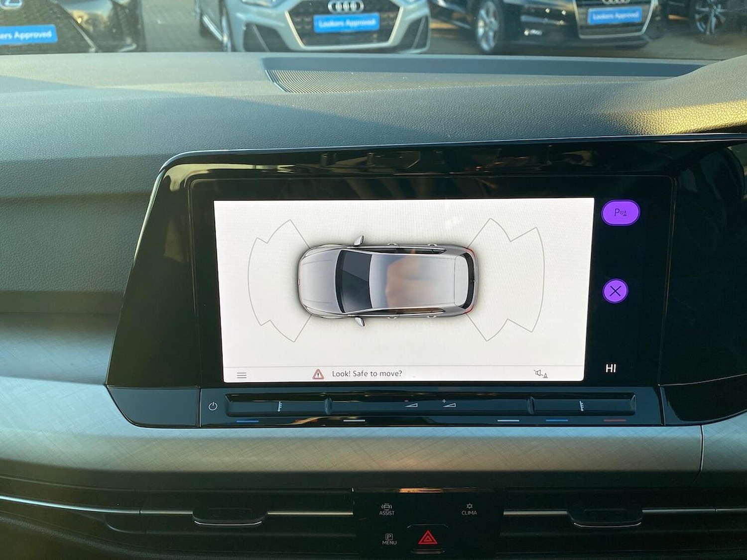 Used Volkswagen Golf 2023 for sale - 77094648: Photo 25