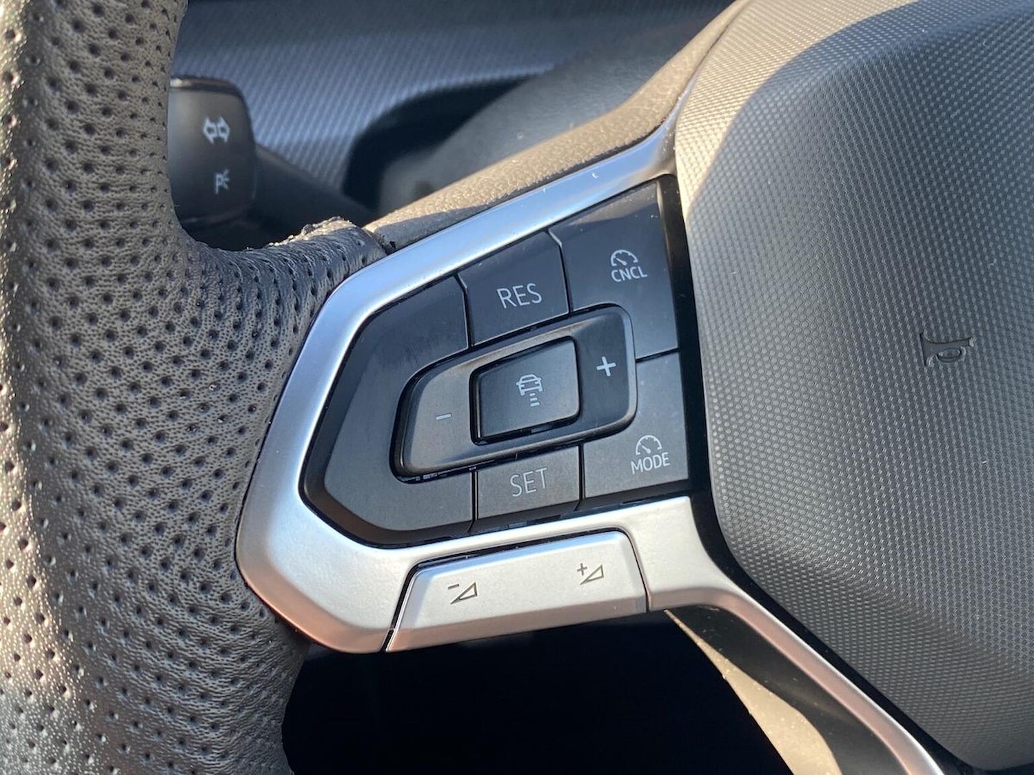 Used Volkswagen Golf 2025 for sale - 78176525: Photo 26