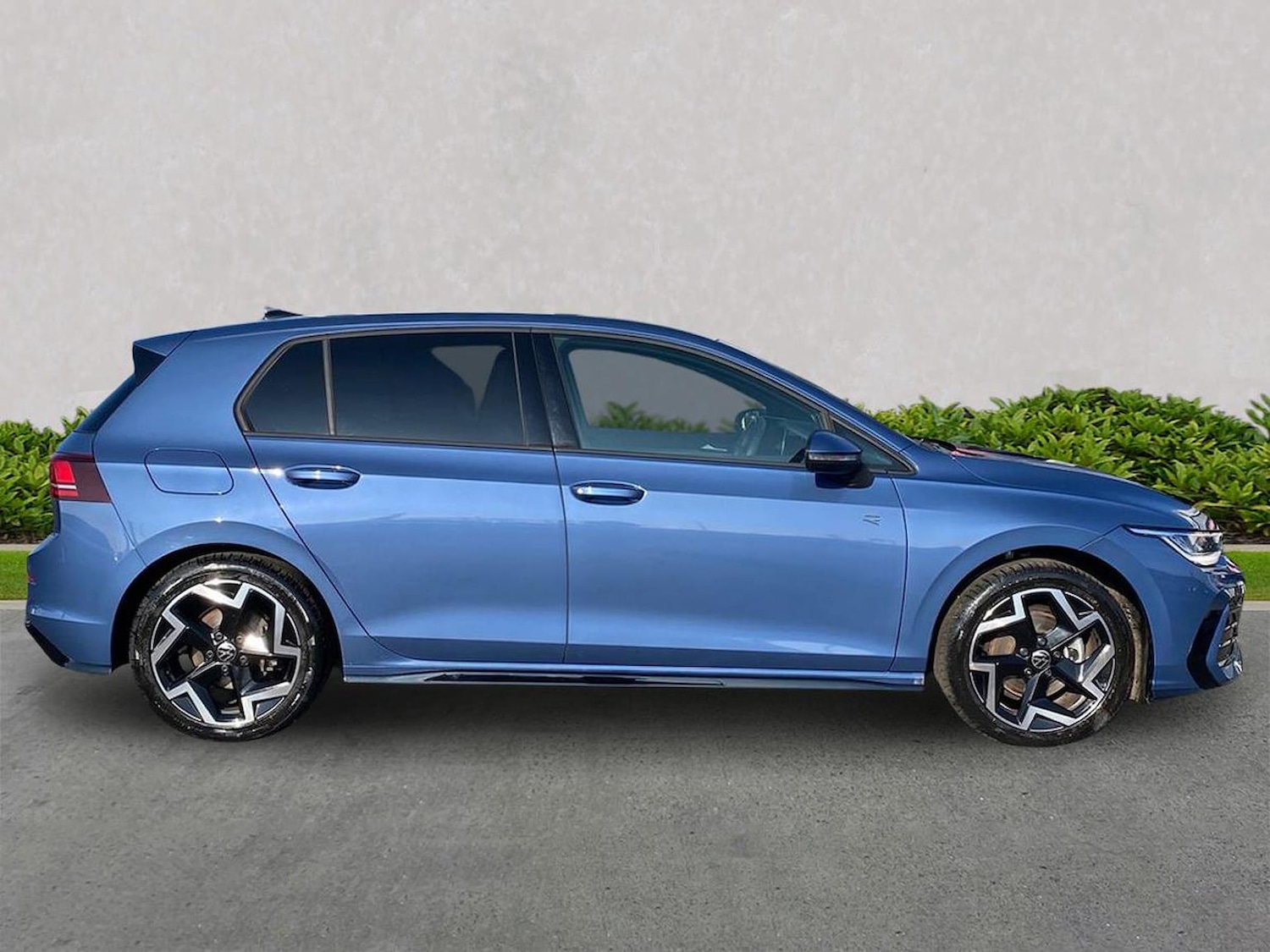 Used Volkswagen Golf 2025 for sale - 78176525: Photo 3