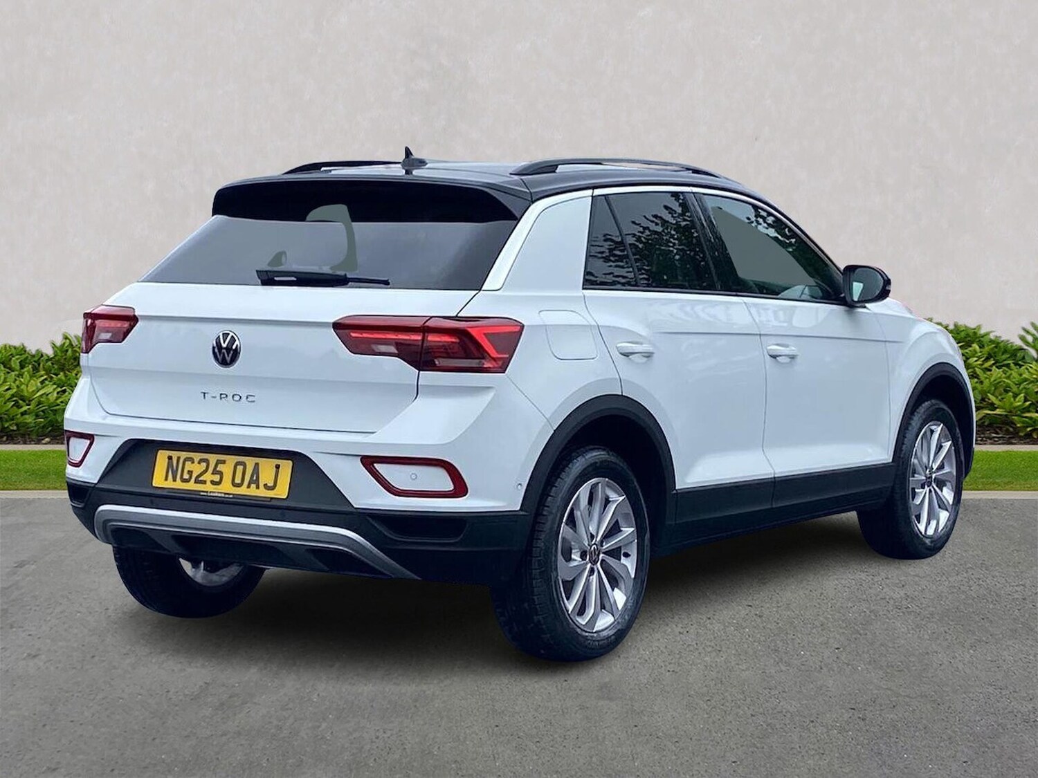 Used Volkswagen T-Roc 2025 for sale - 76157301: Photo 18