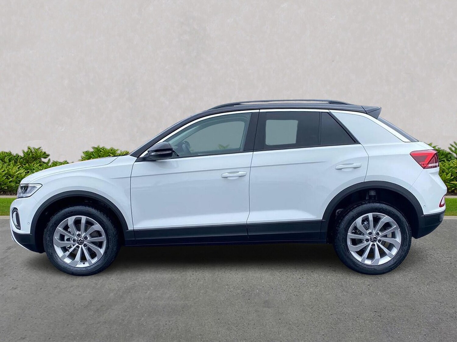 Used Volkswagen T-Roc 2025 for sale - 76157301: Photo 19