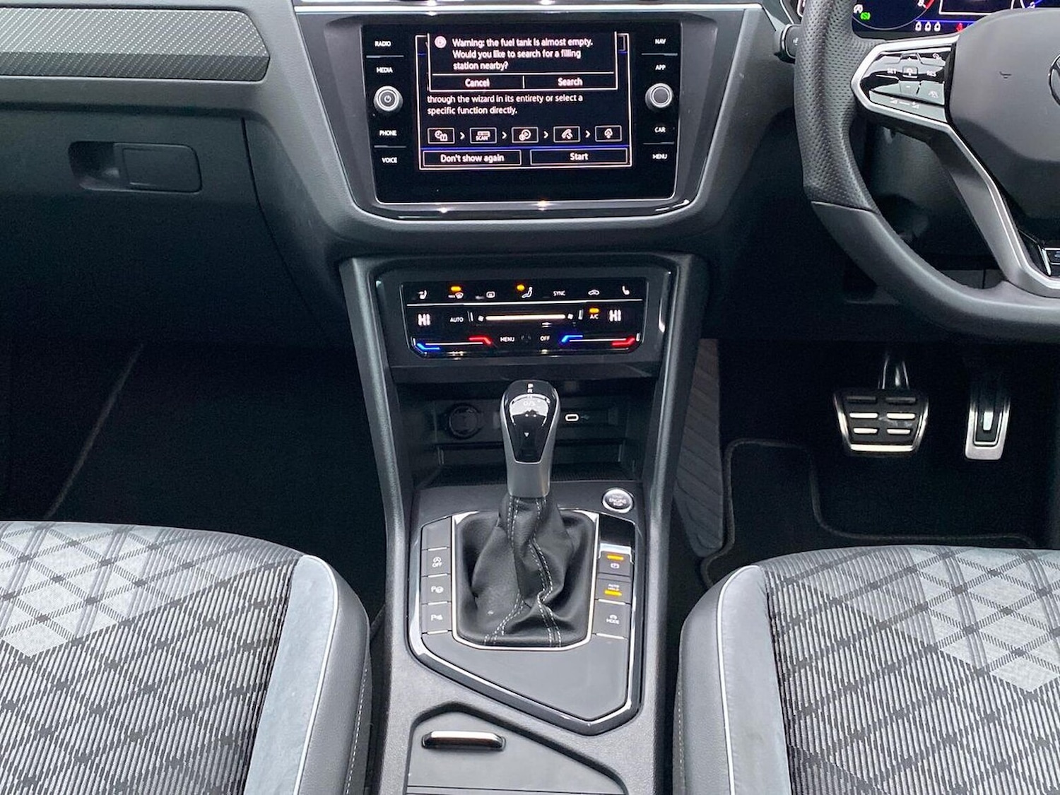 Used Volkswagen Tiguan 2023 for sale - 76885045: Photo 13