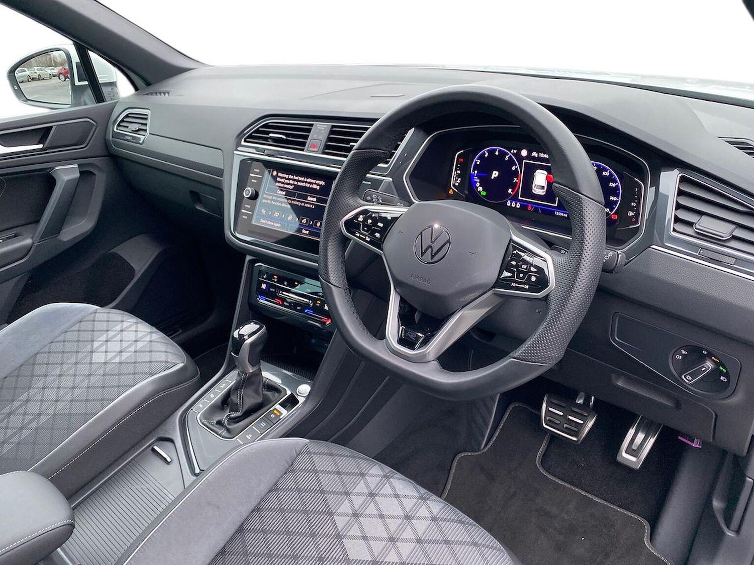 Used Volkswagen Tiguan 2023 for sale - 76885045: Photo 15