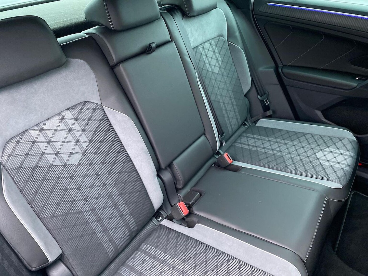 Used Volkswagen Tiguan 2023 for sale - 76885045: Photo 16