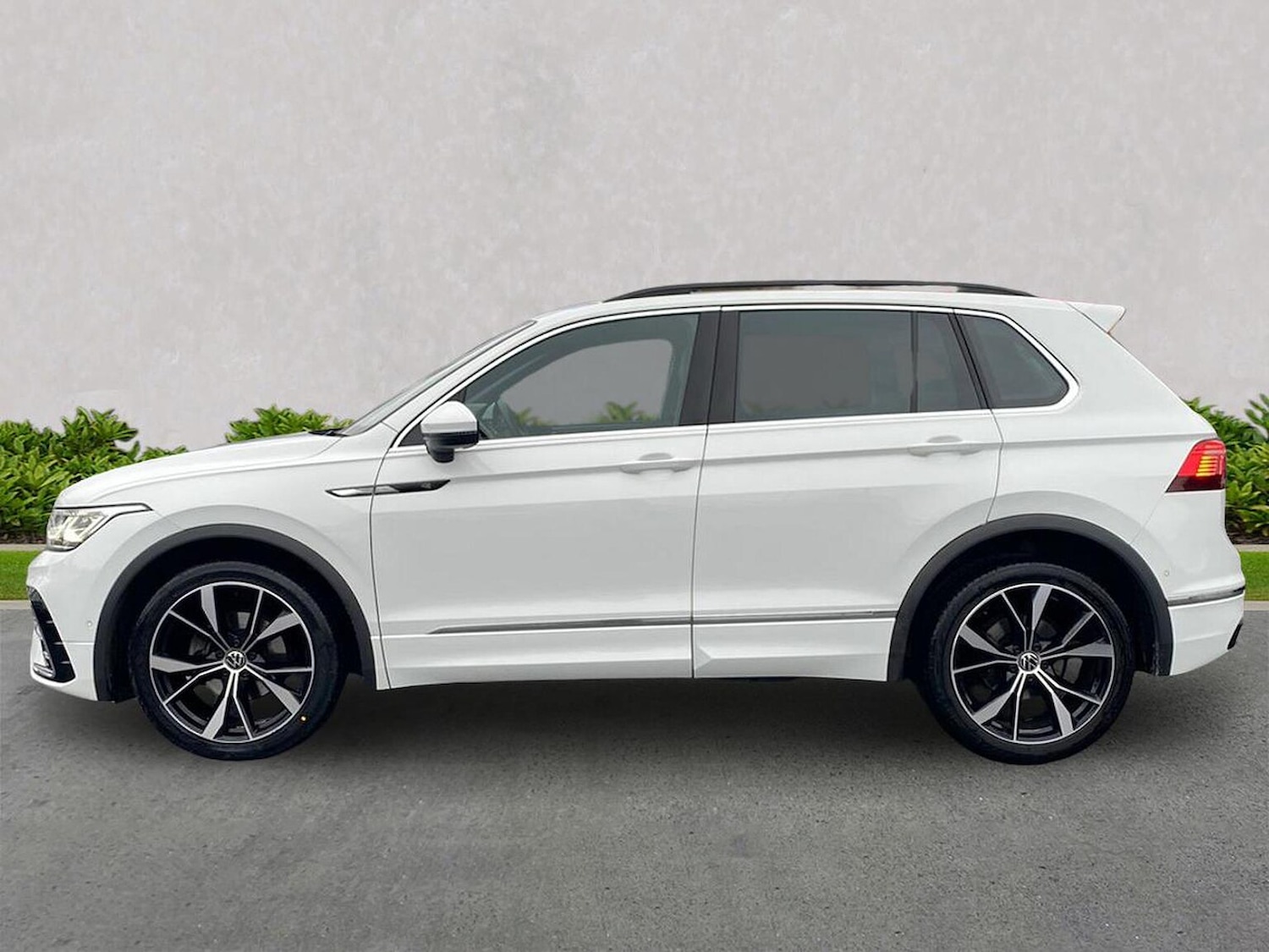 Used Volkswagen Tiguan 2023 for sale - 76885045: Photo 19