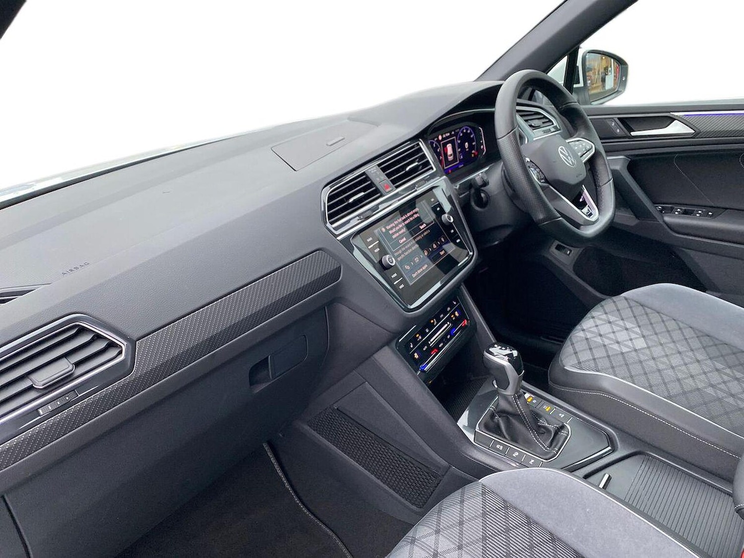 Used Volkswagen Tiguan 2023 for sale - 76885045: Photo 7