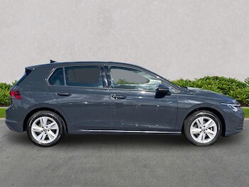 Used Volkswagen Golf 2022 for sale - 76023024: Photo 3