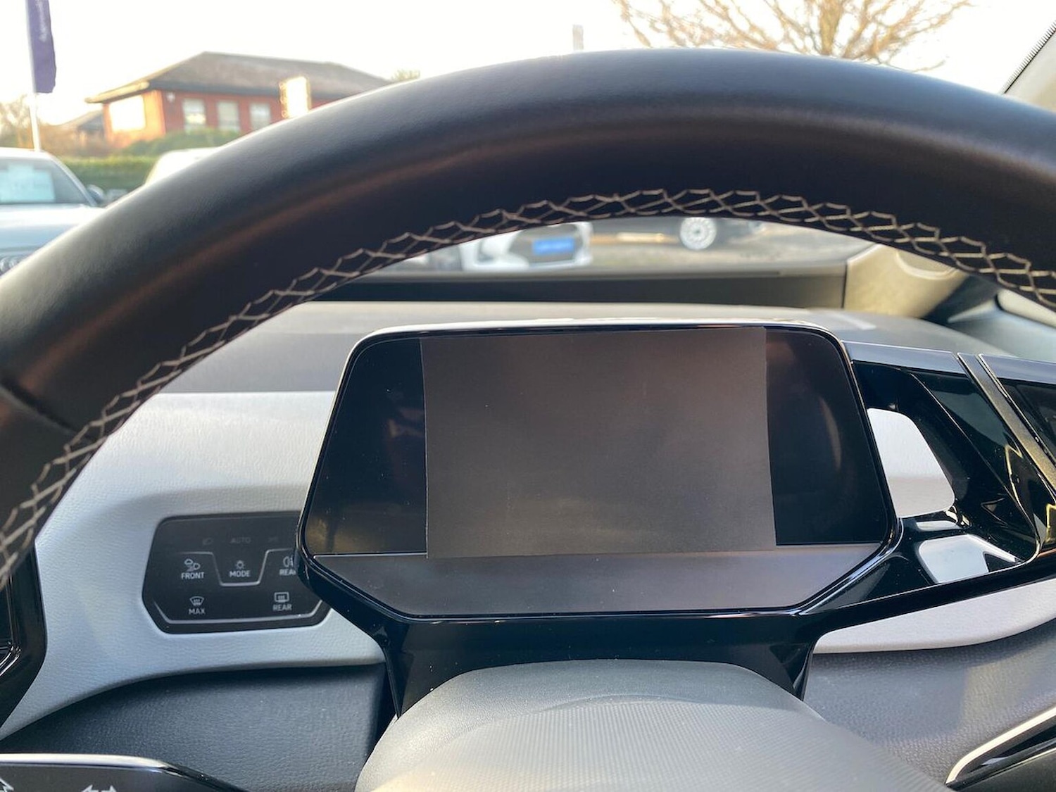 Used Volkswagen ID.3 2023 for sale - 76951214: Photo 10