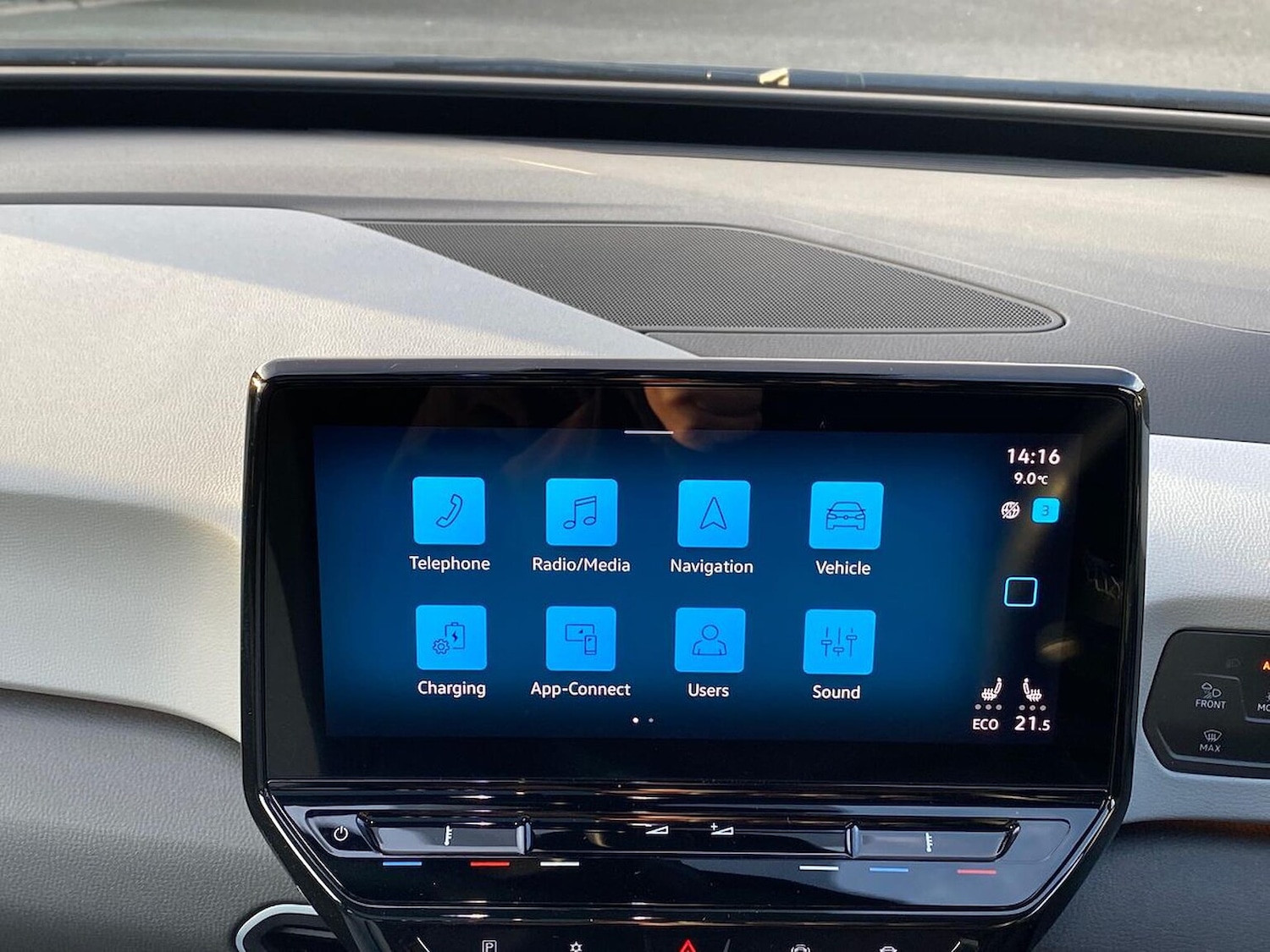 Used Volkswagen ID.3 2023 for sale - 76951214: Photo 11