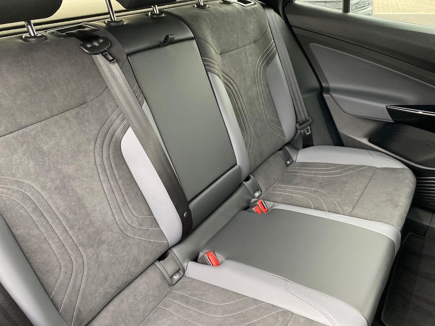 Used Volkswagen ID.4 2025 for sale - 77487391: Photo 16