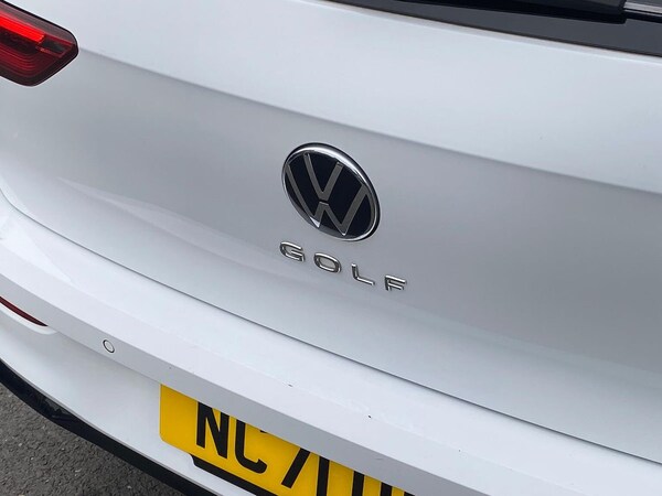 Used Volkswagen Golf 2021 for sale - 76310156: Photo 34