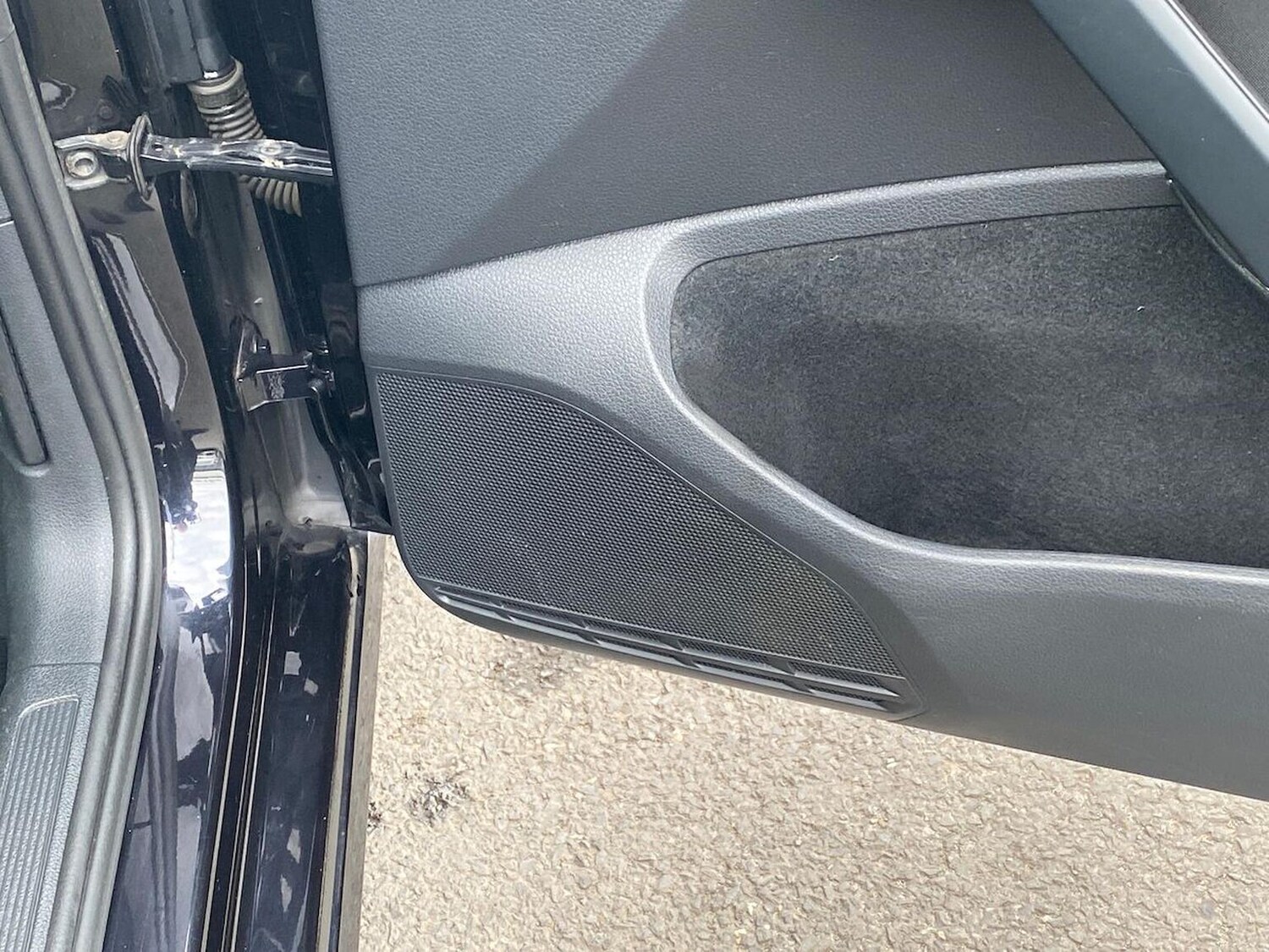 Used Volkswagen Golf 2018 for sale - 78195201: Photo 29