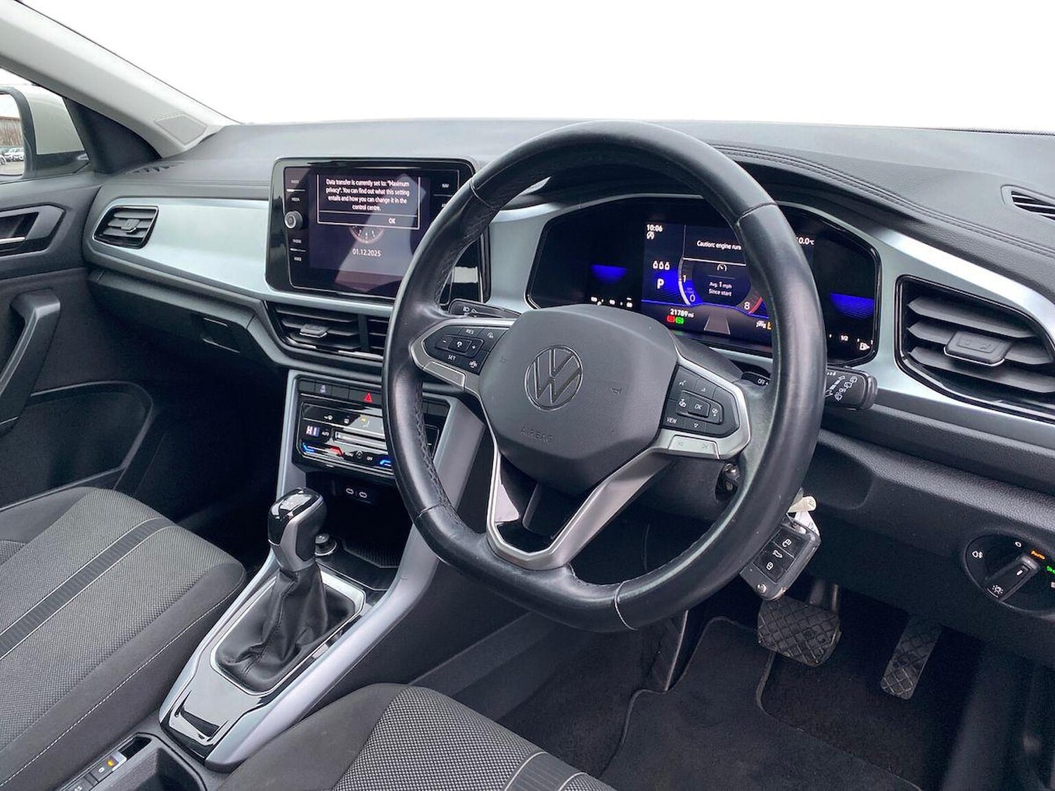 Used Volkswagen T-Roc 2022 for sale - 76785242: Photo 15