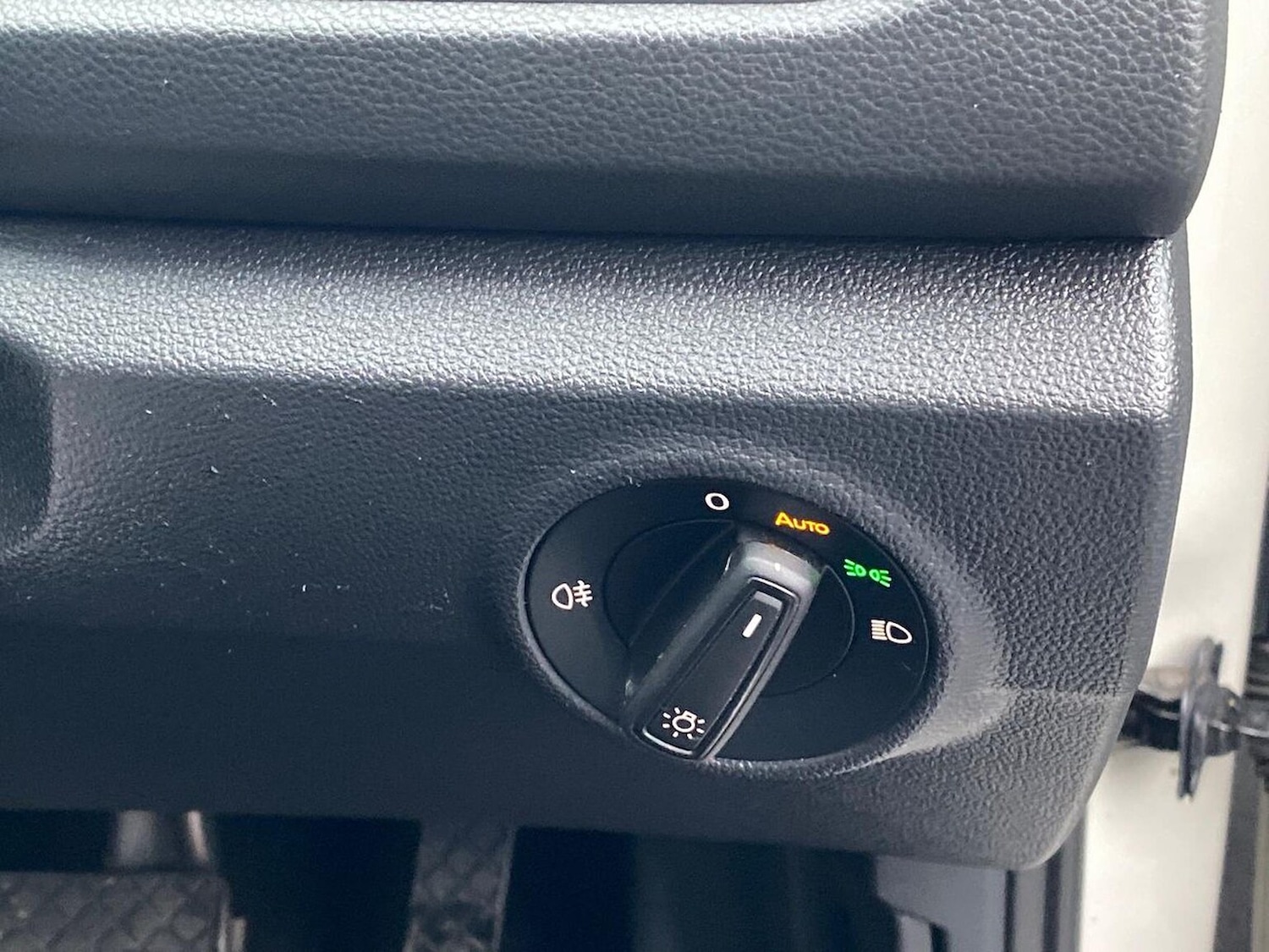 Used Volkswagen T-Roc 2022 for sale - 76785242: Photo 22