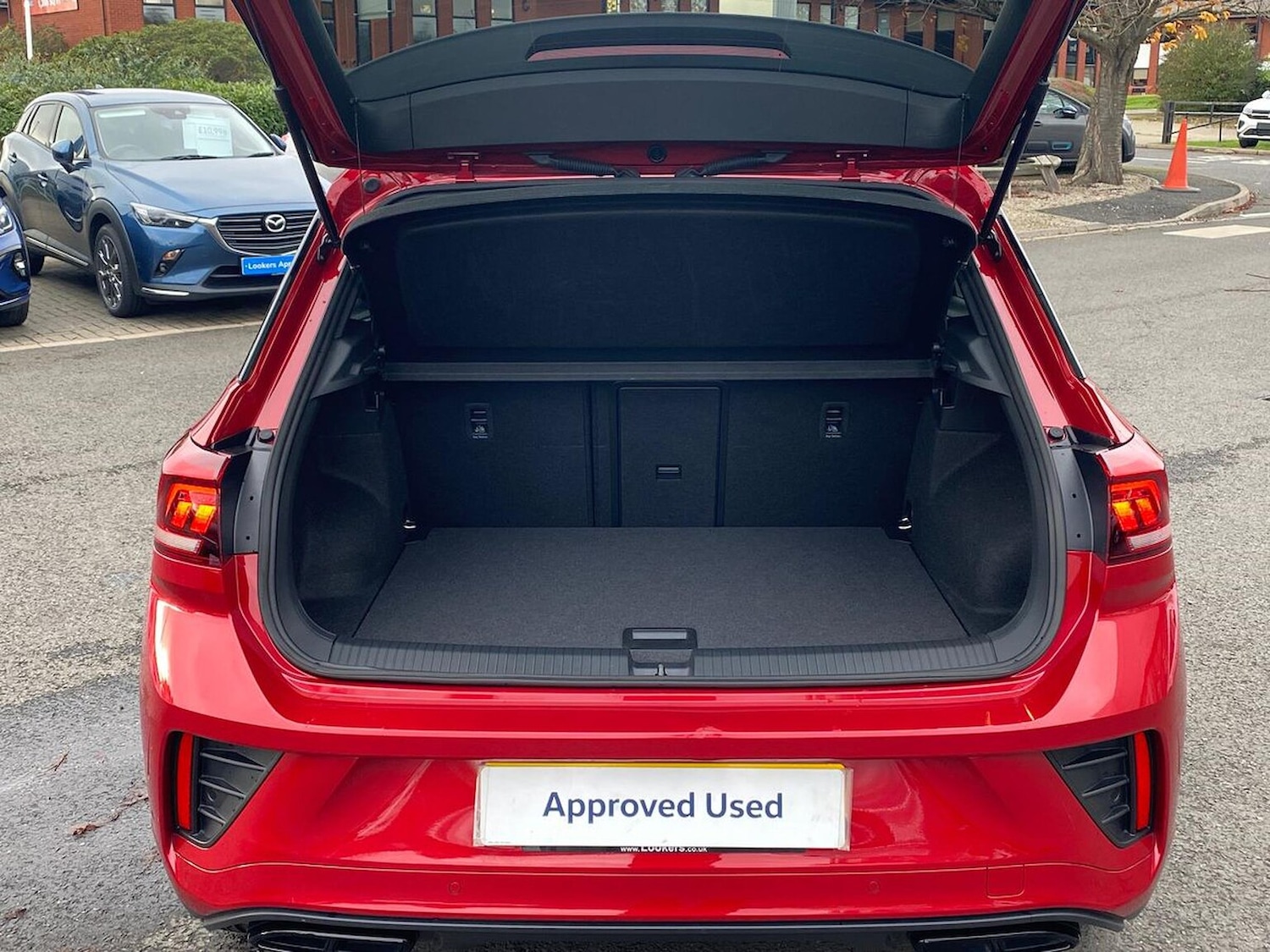 Used Volkswagen T-Roc 2024 for sale - 76504996: Photo 17