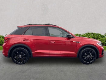 Used Volkswagen T-Roc 2024 for sale - 76504996: Photo
