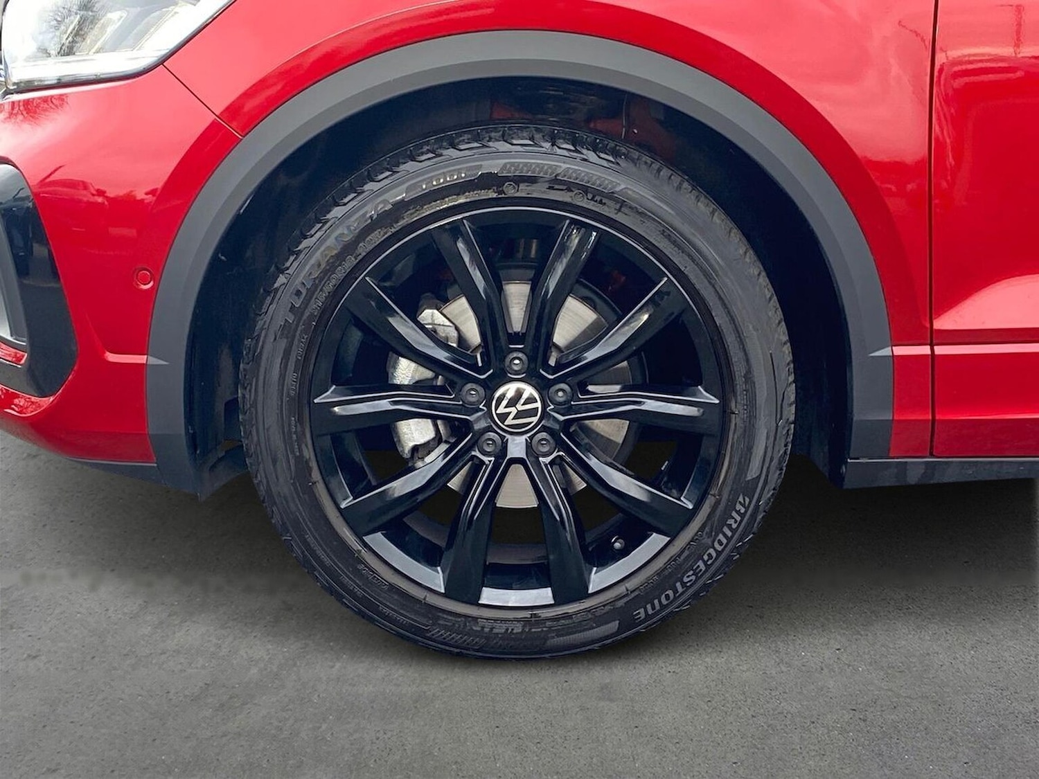 Used Volkswagen T-Roc 2024 for sale - 76504996: Photo 6