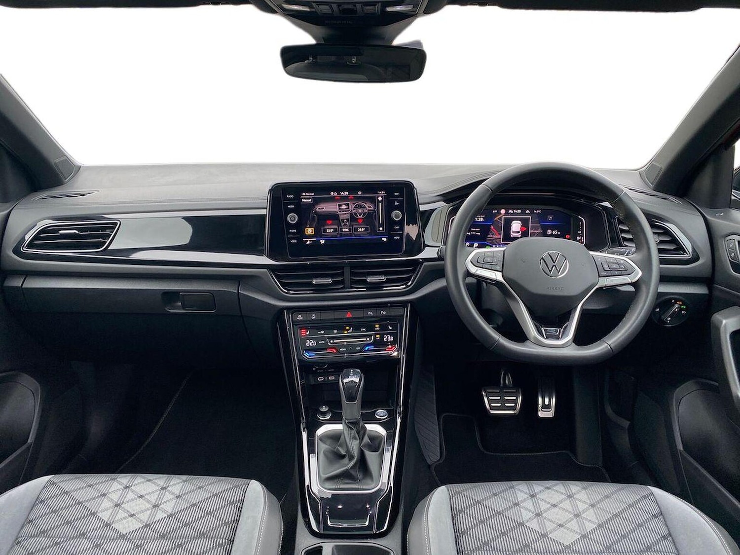 Used Volkswagen T-Roc 2024 for sale - 76504996: Photo 8