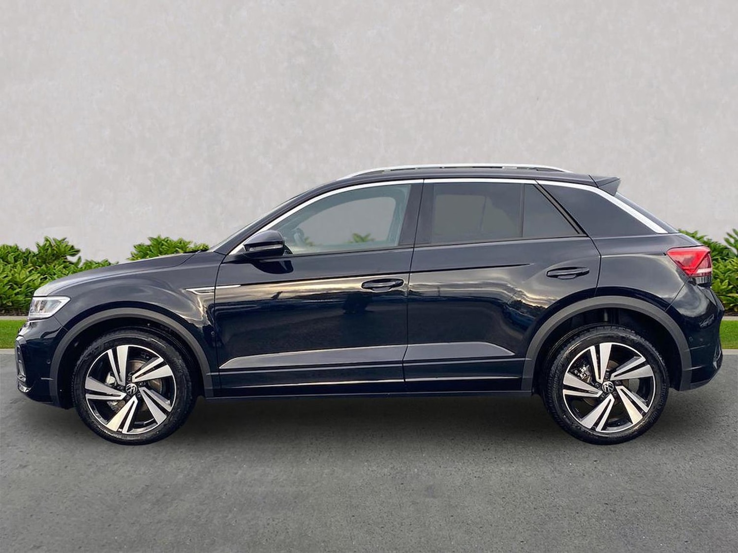 Used Volkswagen T-Roc 2025 for sale - 76492373: Photo 19