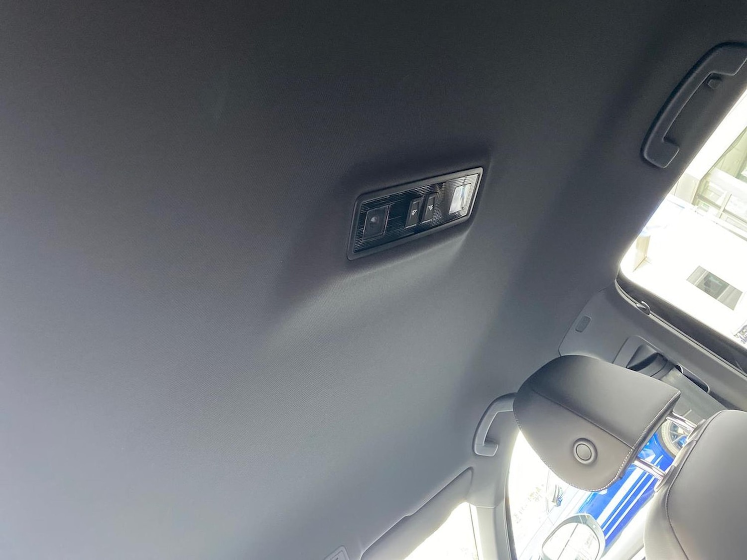 Used Volkswagen T-Roc 2025 for sale - 76492373: Photo 31