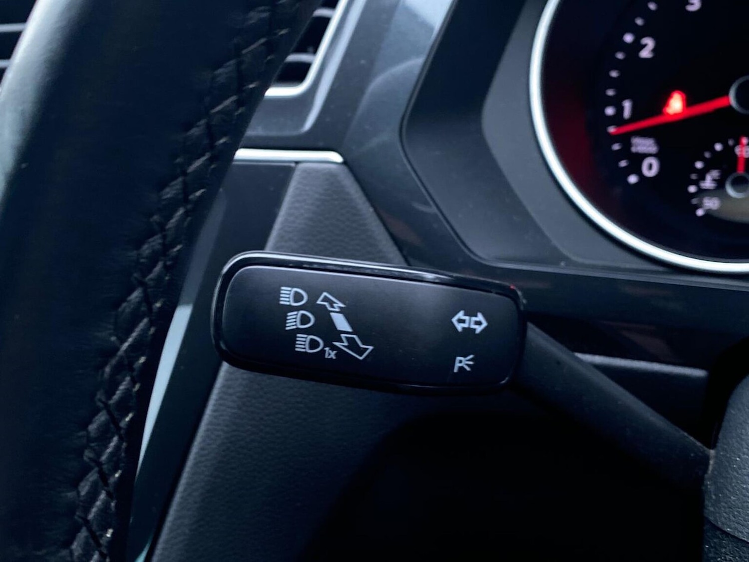 Used Volkswagen Tiguan 2021 for sale - 77872093: Photo 28