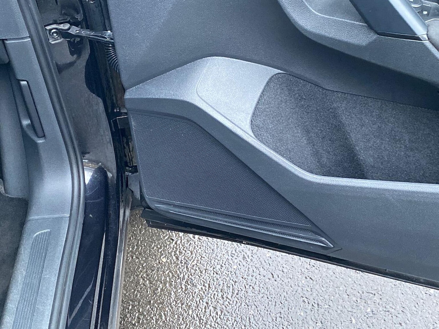 Used Volkswagen Tiguan 2021 for sale - 77872093: Photo 30