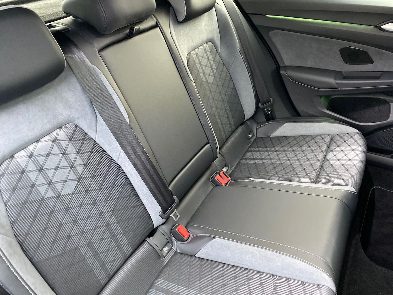 Used Volkswagen Golf 2024 for sale - 77065768: Photo 16