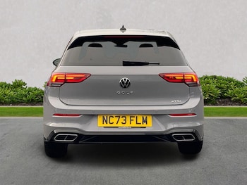 Used Volkswagen Golf 2024 for sale - 77065768: Photo