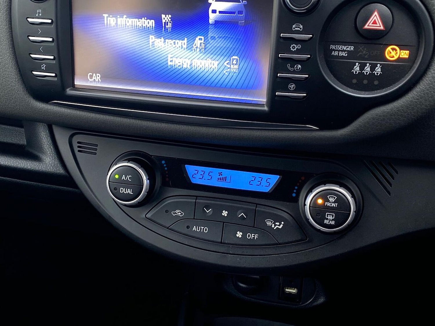 Used Toyota Yaris 2019 for sale - 76541803: Photo 12