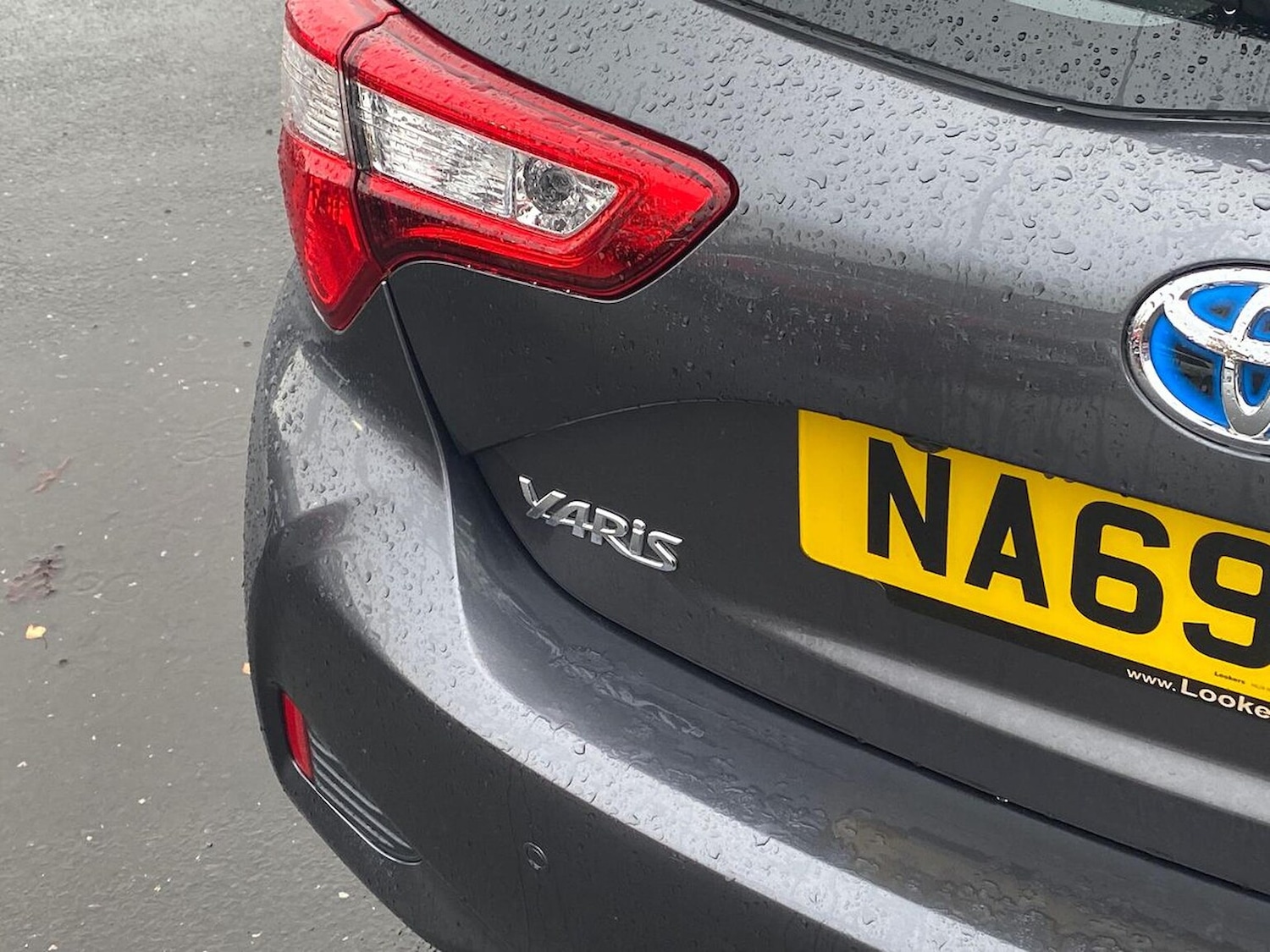 Used Toyota Yaris 2019 for sale - 76541803: Photo 34