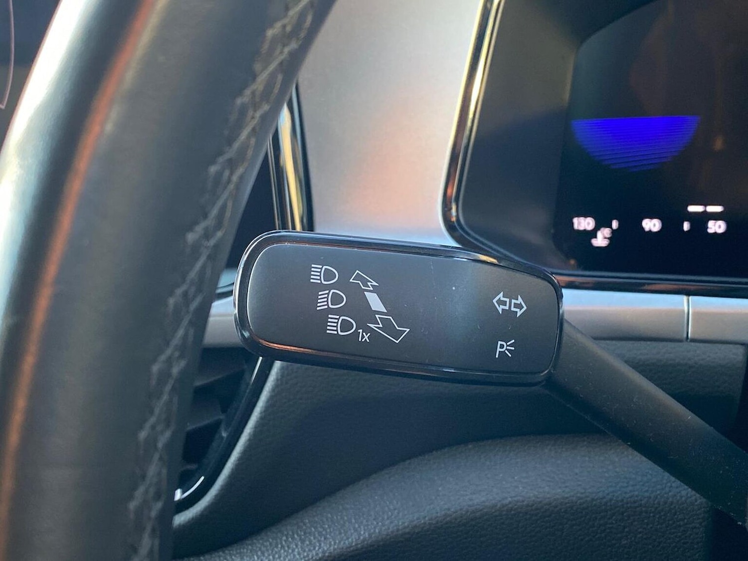 Used Volkswagen T-Roc 2024 for sale - 76785230: Photo 27