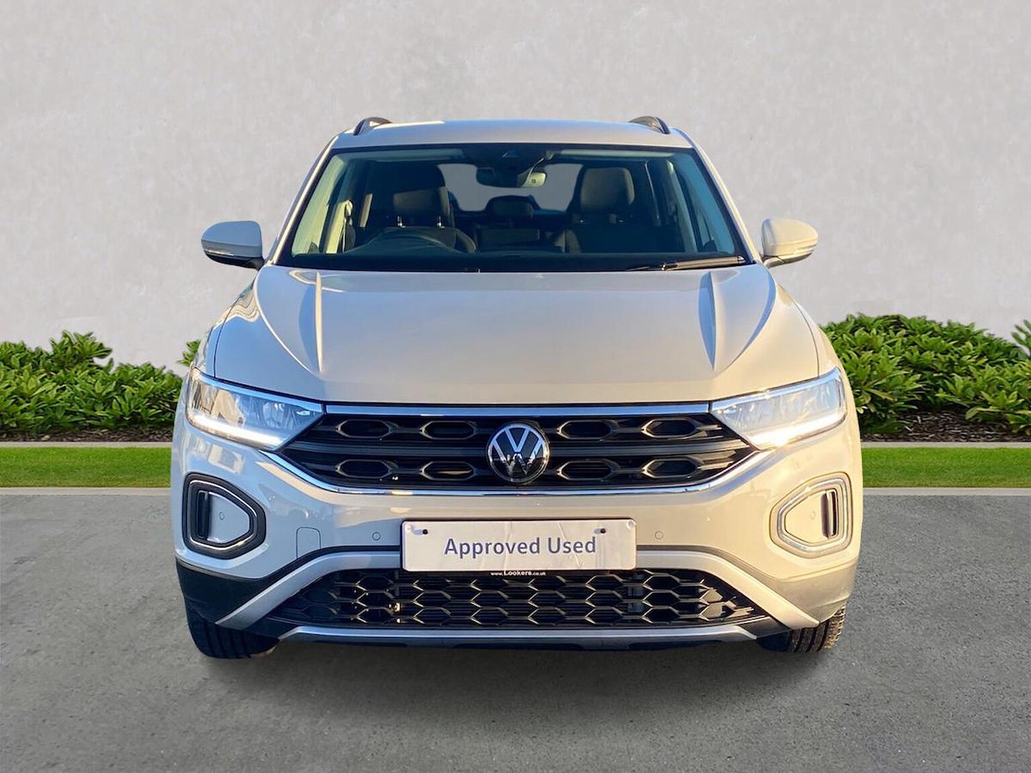 Used Volkswagen T-Roc 2024 for sale - 76785230: Photo 5