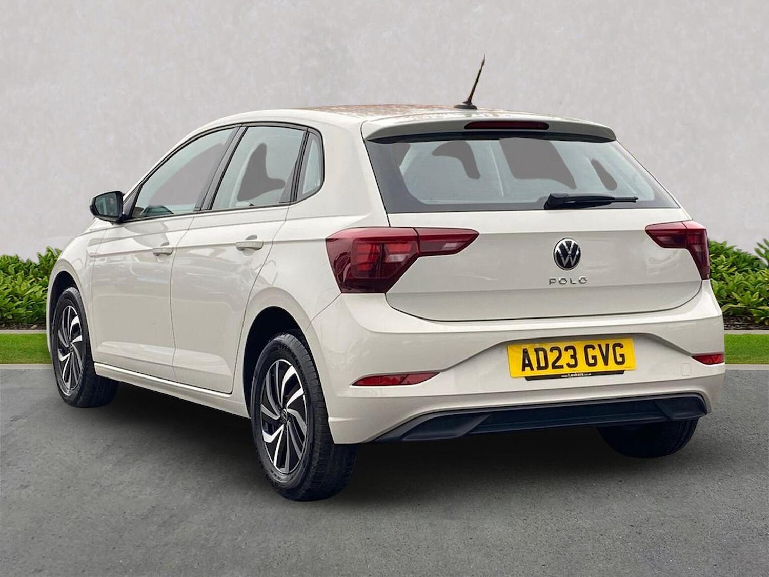 Used Volkswagen Polo 2023 for sale - 76324578: Photo 2