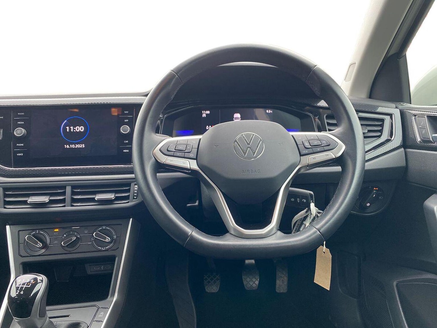 Used Volkswagen Polo 2023 for sale - 76324578: Photo 9