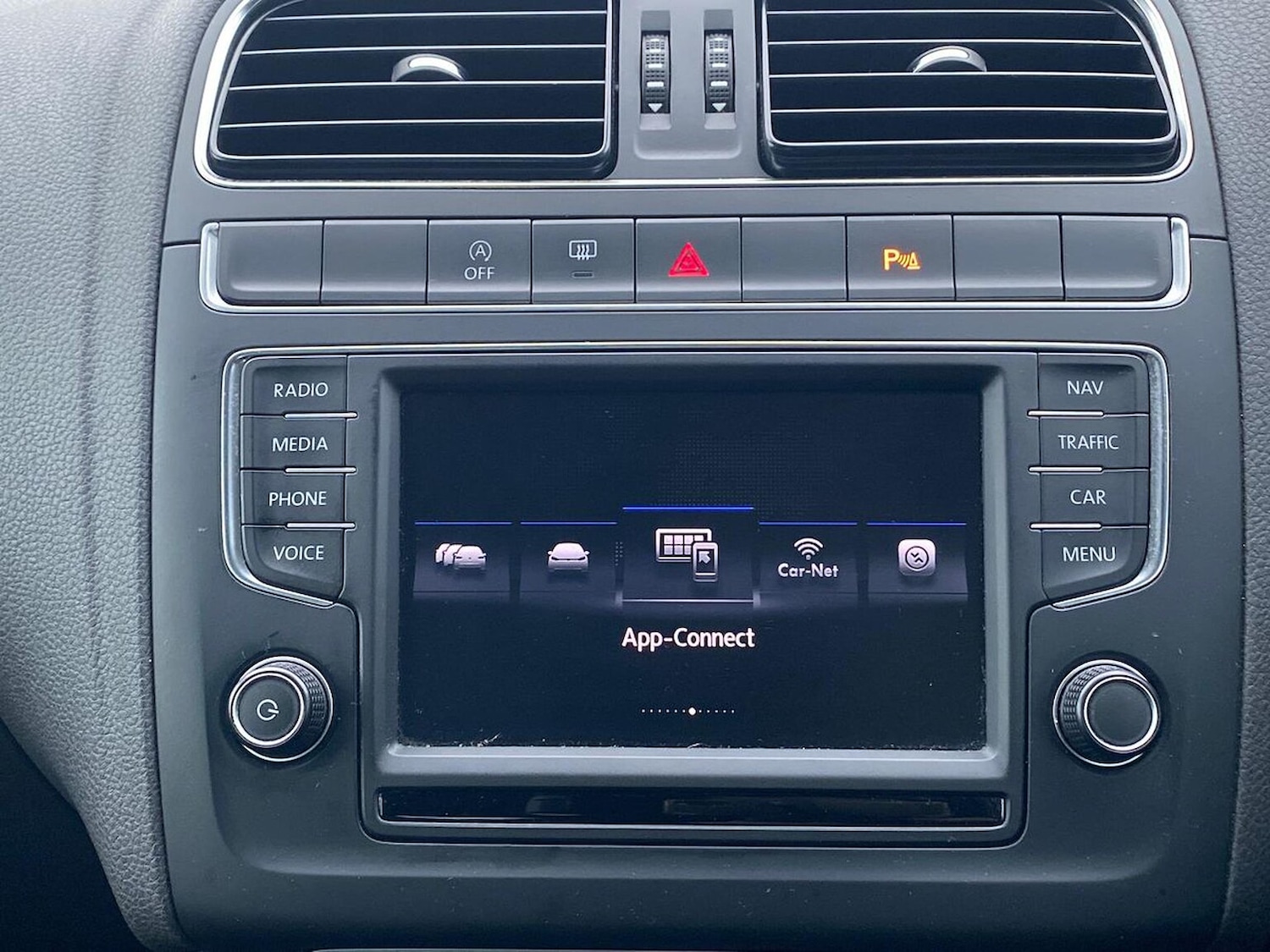 Used Volkswagen Polo 2017 for sale - 76541802: Photo 11