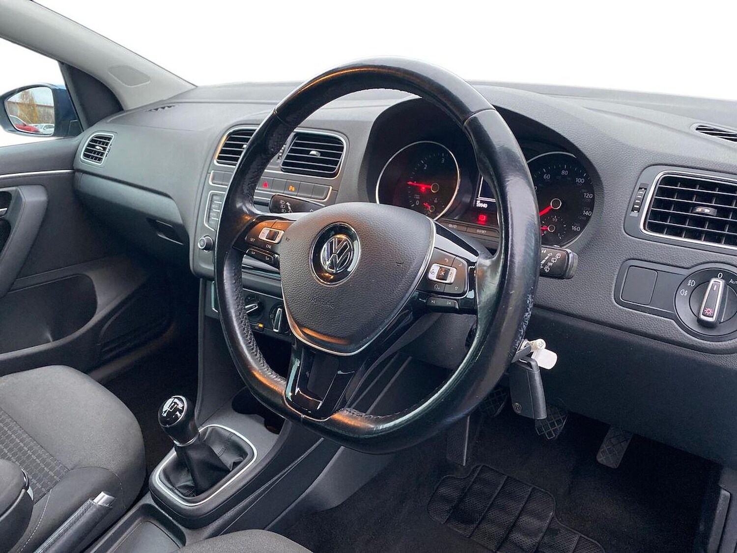 Used Volkswagen Polo 2017 for sale - 76541802: Photo 15