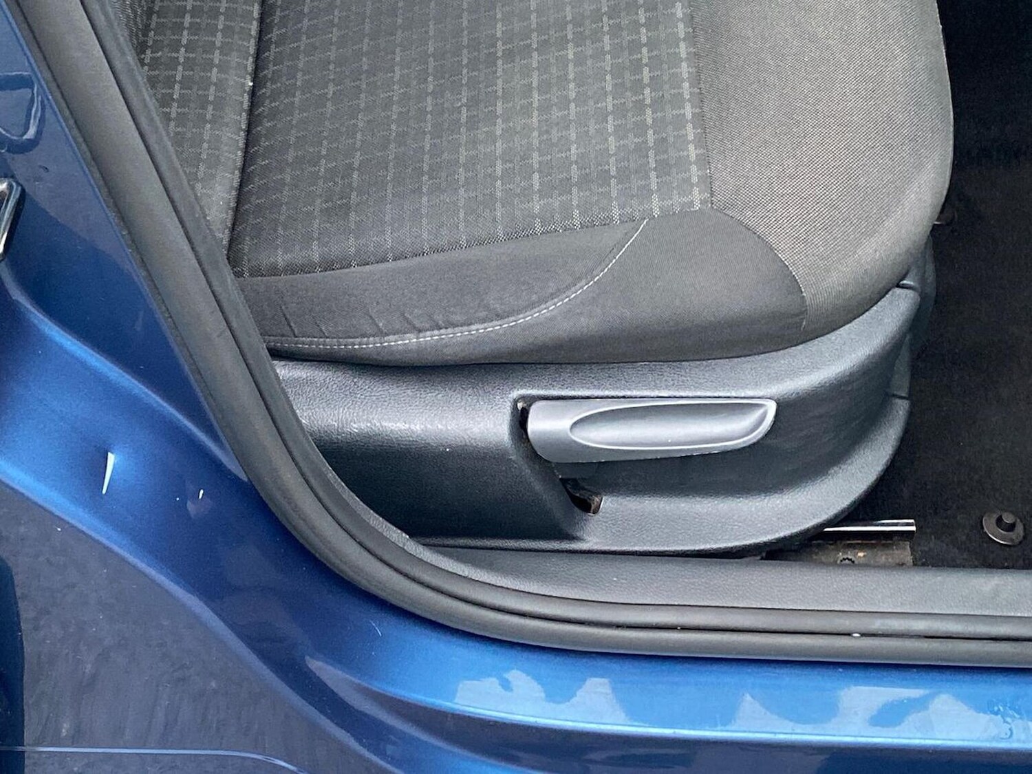 Used Volkswagen Polo 2017 for sale - 76541802: Photo 29