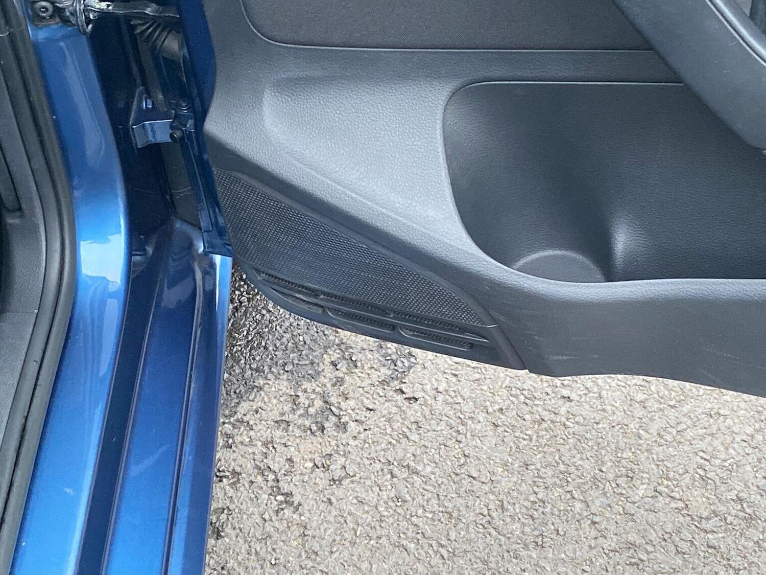 Used Volkswagen Polo 2017 for sale - 76541802: Photo 30