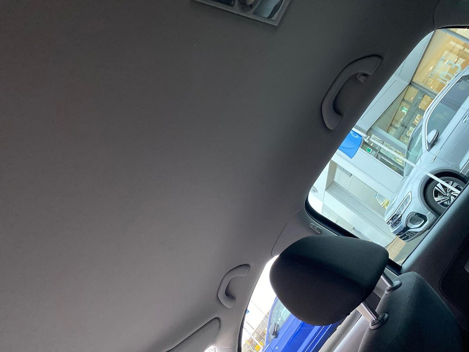 Used Volkswagen Polo 2017 for sale - 76541802: Photo 31