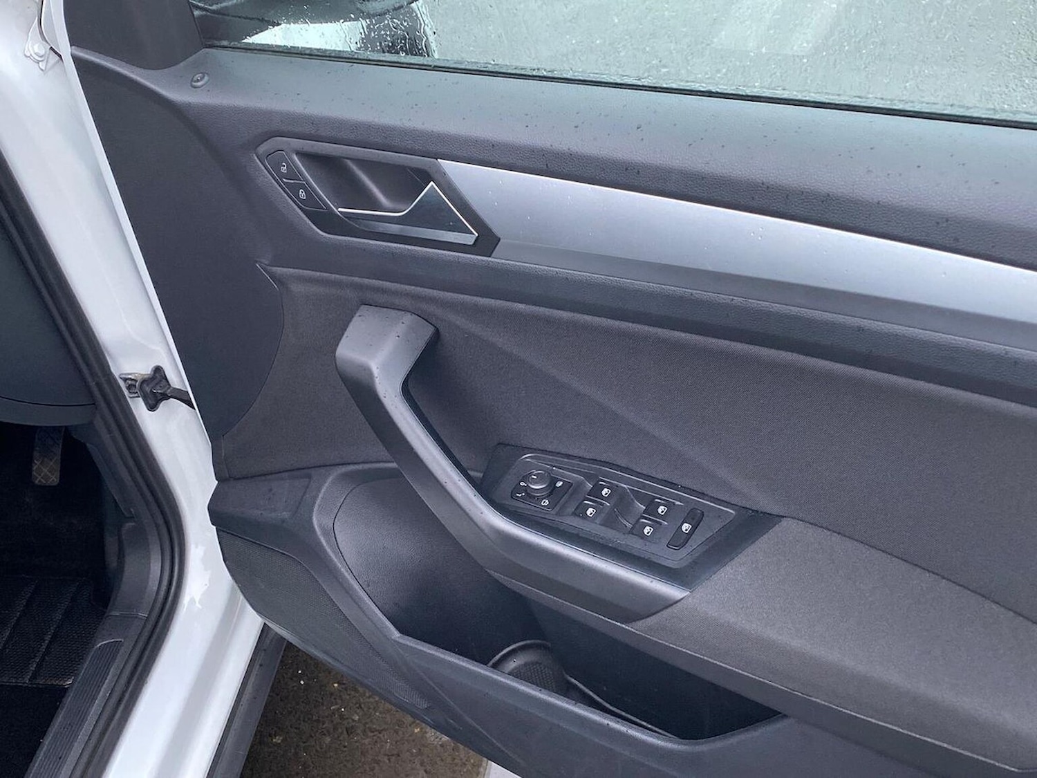 Used Volkswagen T-Roc 2022 for sale - 77896218: Photo 21