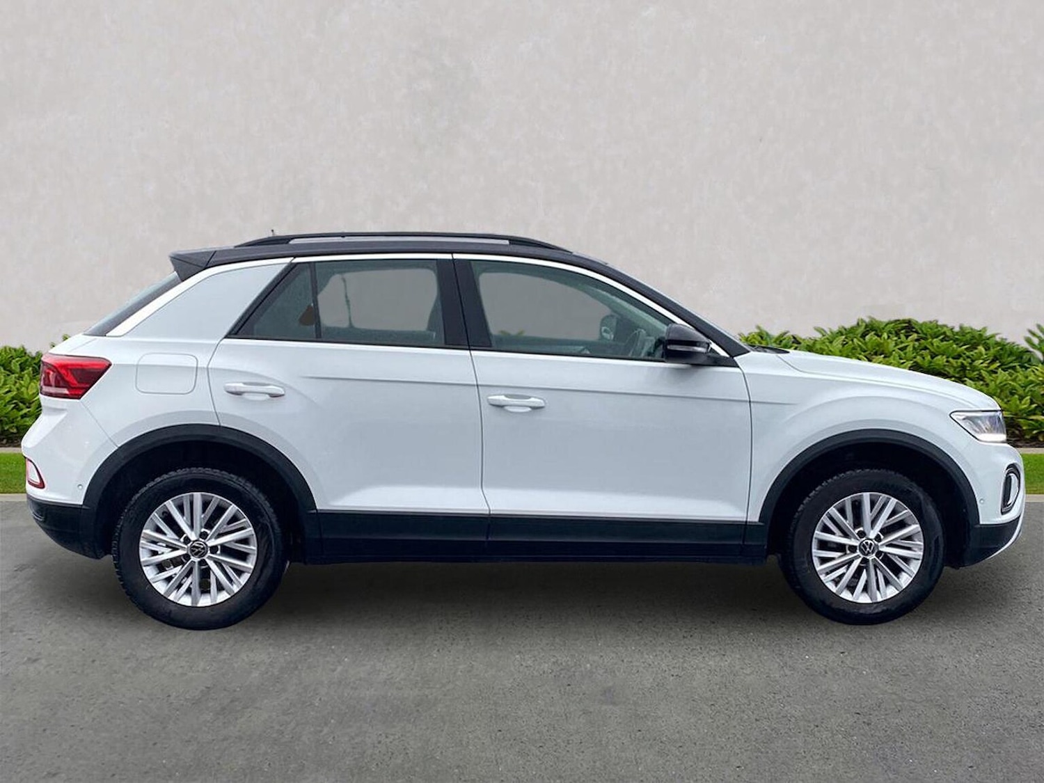 Used Volkswagen T-Roc 2022 for sale - 77896218: Photo 3