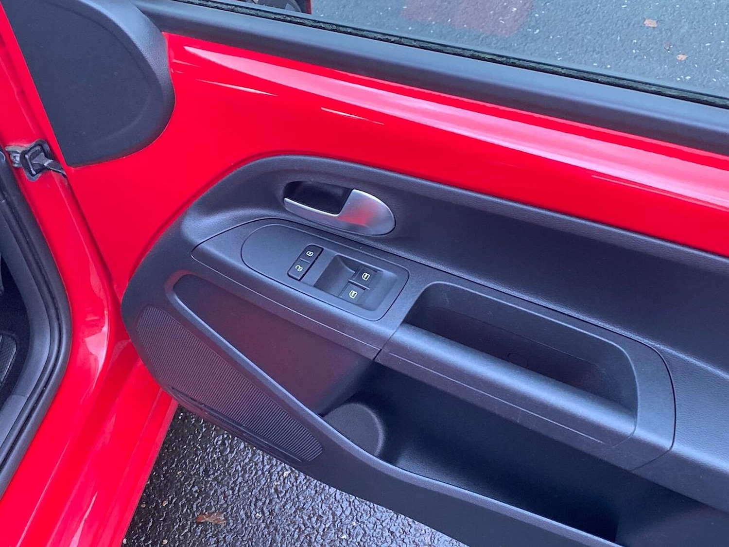 Used Volkswagen up! 2018 for sale - 76699509: Photo 21