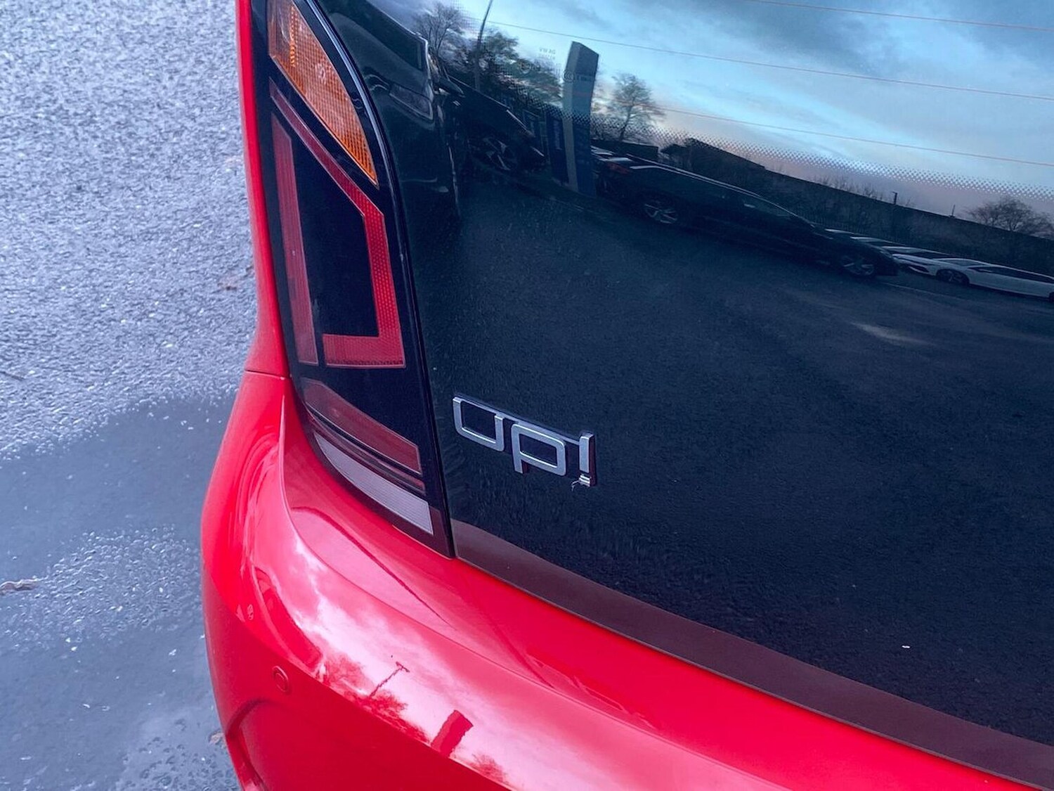 Used Volkswagen up! 2018 for sale - 76699509: Photo 30