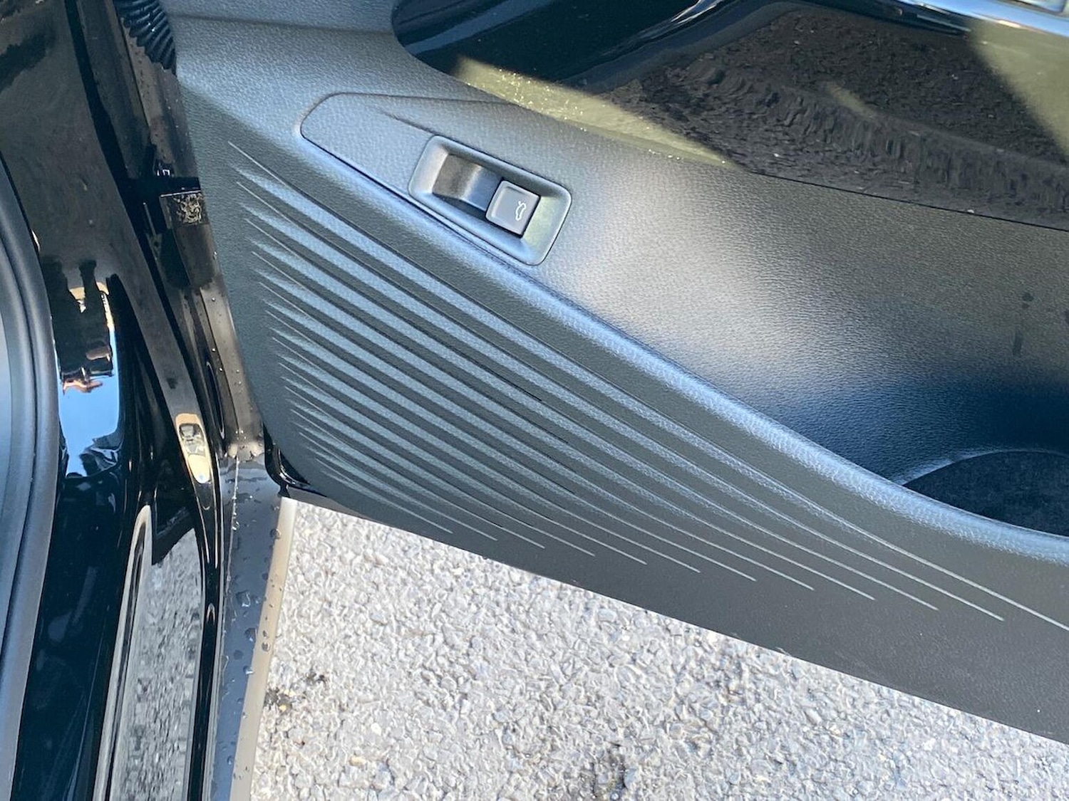 Used Volkswagen ID.4 2025 for sale - 77094658: Photo 32