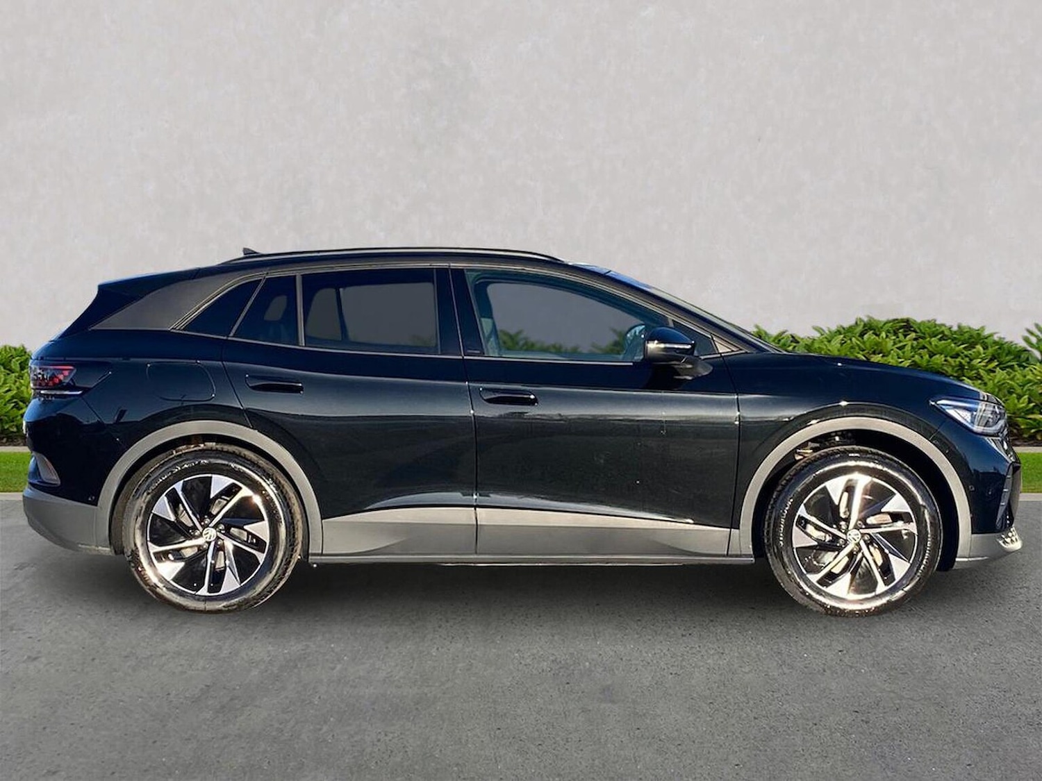 Used Volkswagen ID.4 2025 for sale - 77094658: Photo 5