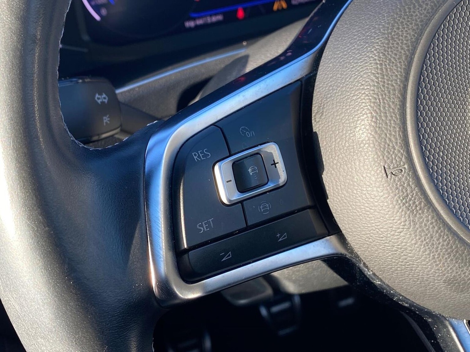 Used Volkswagen T-Roc 2019 for sale - 76821698: Photo 26